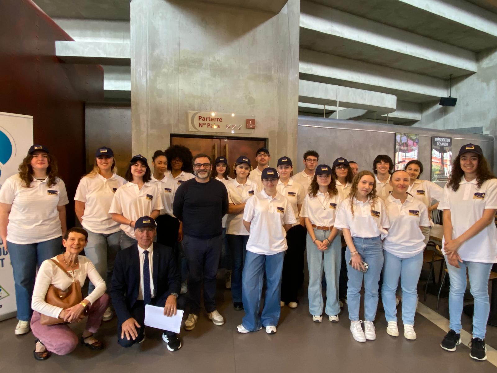 jeunes passeurs au cratere 01